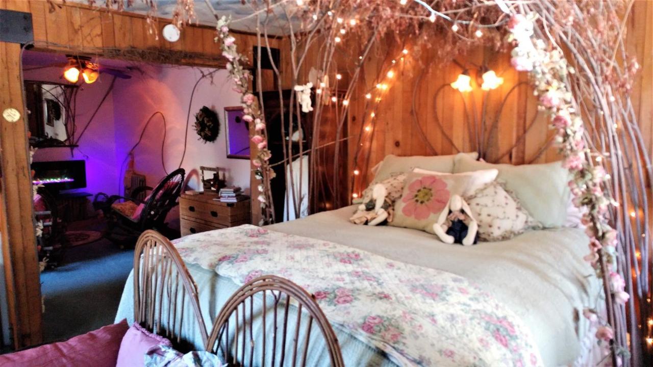 Wikiup Hummingbird Hotel Julian Luaran gambar